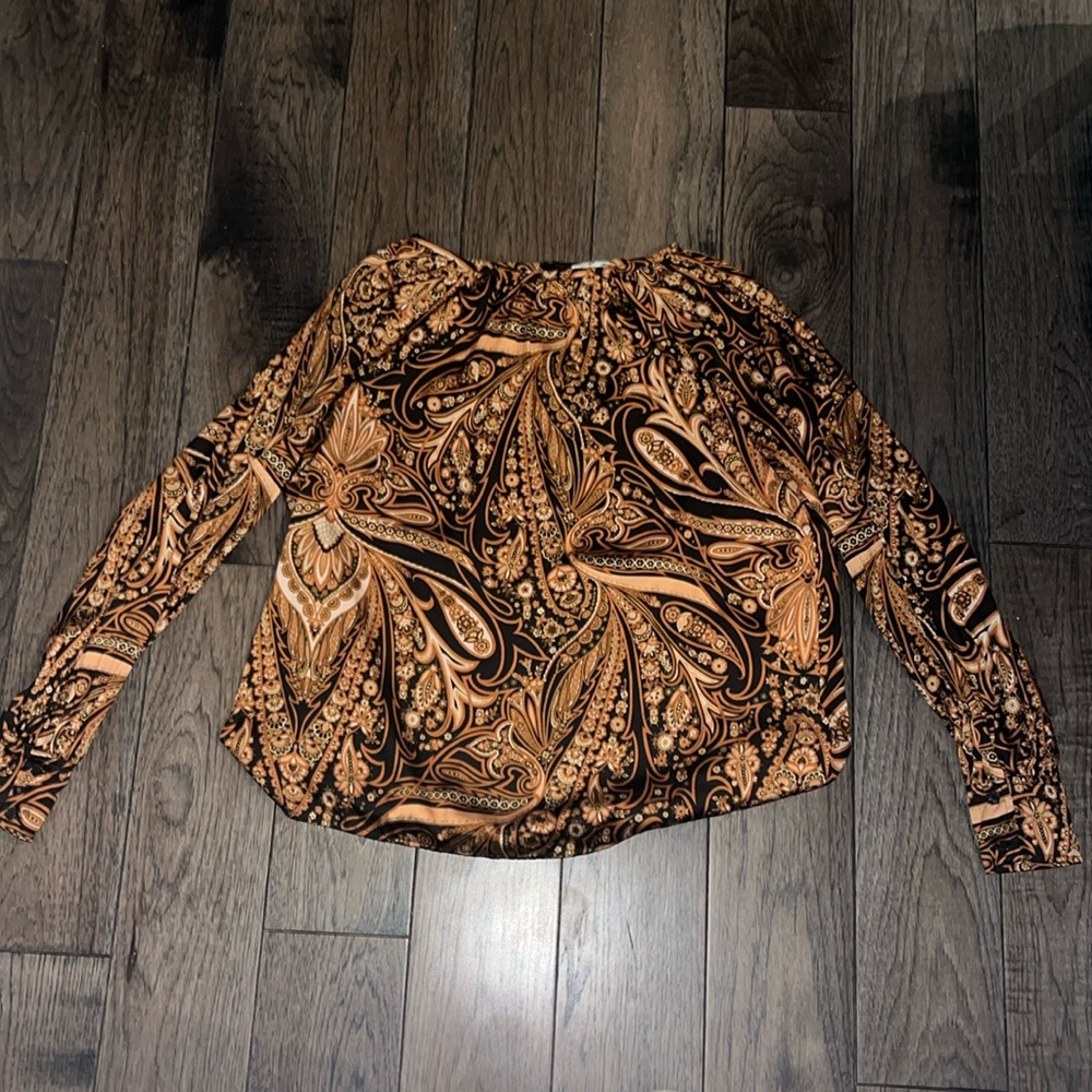 H&M Satin paisly top